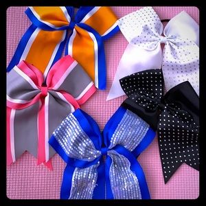 Cheer Bows 🎀